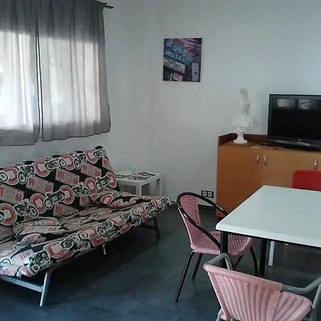 Apartment Livingirona